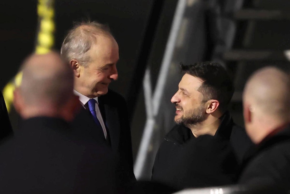 Zelensky to meet Irish president and address parliament during Dublin visit
