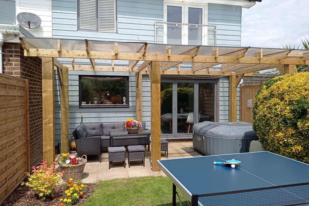 The Camber Sands Airbnb has three bedrooms and ample space for three adults and three children (Airbnb)