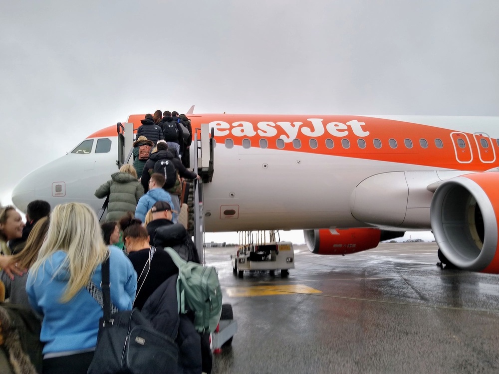 Passengers board an easyJet plane at Bristol airport (file photo) (Getty/iStock)