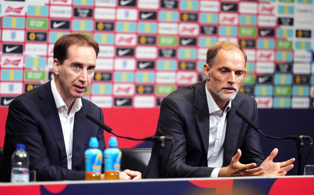 Mark Bullingham (left) has given his backing to Thomas Tuchel – but should he consider a change? (John Walton/PA Wire)