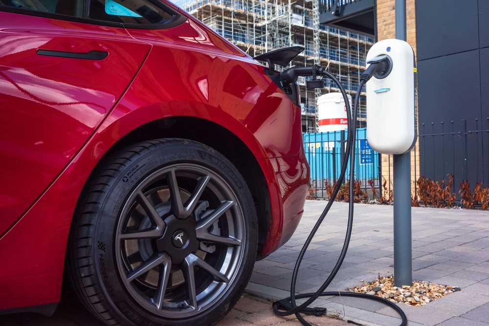 Registrations of pure battery EVs were up 23.9% year-on-year to 473,340 (Alamy/PA) (Alamy/PA)