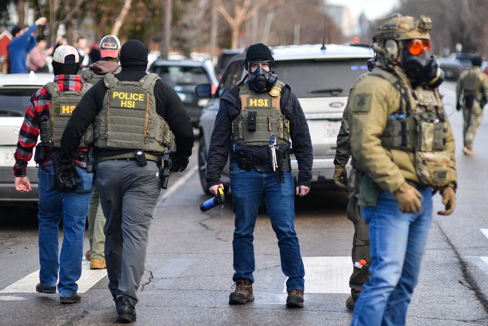 Castro shot Julio Cesar Sosa-Celis in the leg on January 14 and submitted an affidavit falsely accusing Sosa-Celis of attacking with a broom and a snow shovel before he opened fire (AFP/Getty)