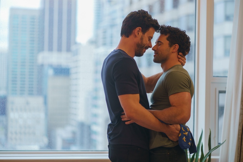 Heated Rivalry included portions of the novel ‘Game Changer’ which follows US hockey player Scott Hunter’s relationship with barista Kip Grady (HBO)
