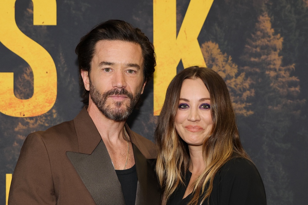 Tom Pelphrey and Kaley Cuoco (Getty)