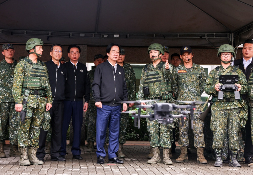 Taiwan president Lai Ching-te inspects reservists operating a Hummer 2 Drone during a training session (AFP/Getty)