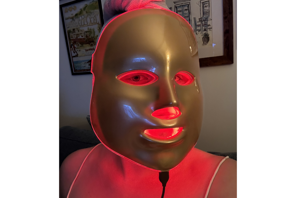 The MZ Skin mask is the largest of all the devices I've tested (Lucy Smith)