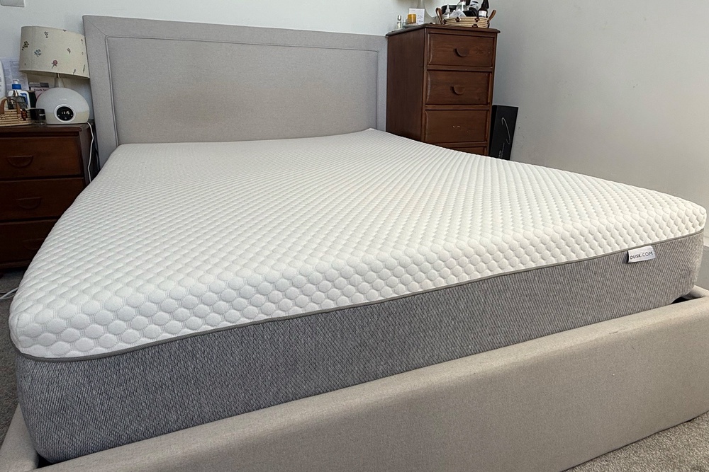 Image from: Should you buy a new mattress or use a mattress topper?