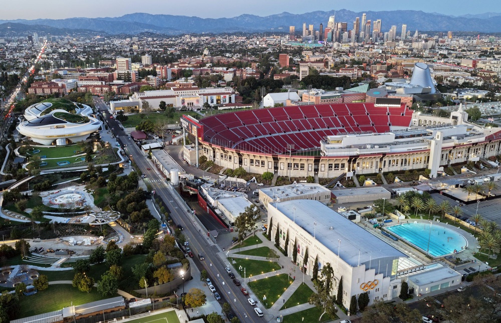 Los Angeles Memorial Coliseum will host the 2028 Olympics and a 2026 World Cup fan festival (Getty)