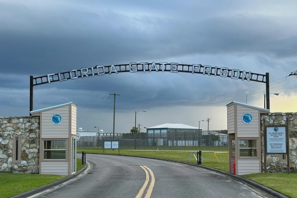 The execution plans highlight the aging death row population in the U.S. and the busy death chamber in Florida, which has now carried out 10 of the 16 executions conducted in the nation this year (AP Photo/Curt Anderson)
