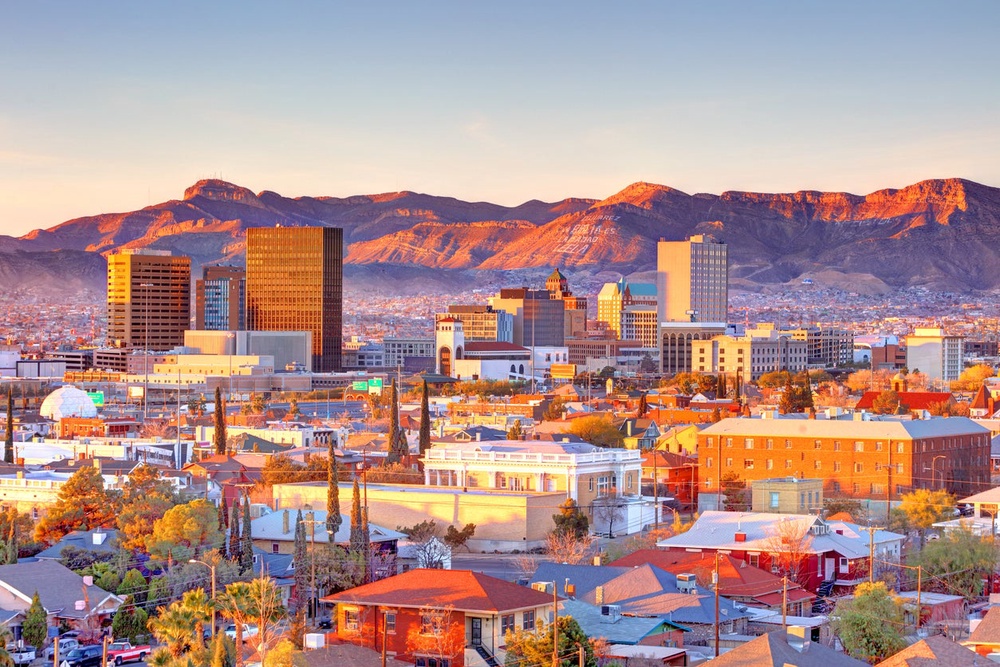 El Paso, “Sun City,” directly borders Mexico (Getty Images)