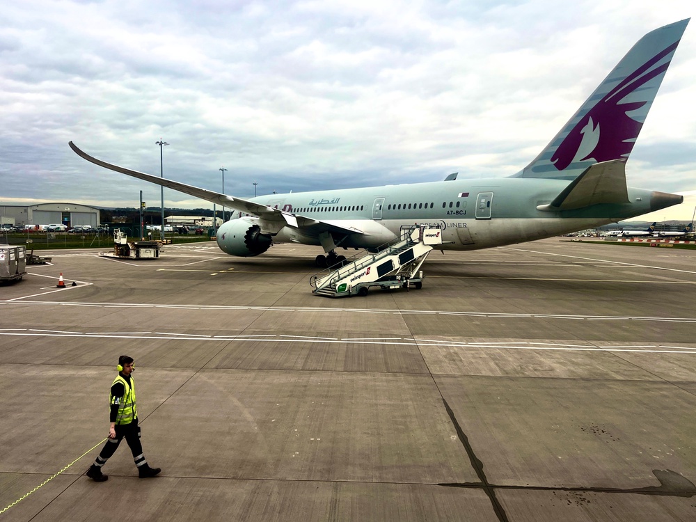 The hoax call concerned a Qatar Airways flight landing into Manchester on Friday (file photo) (Simon Calder)