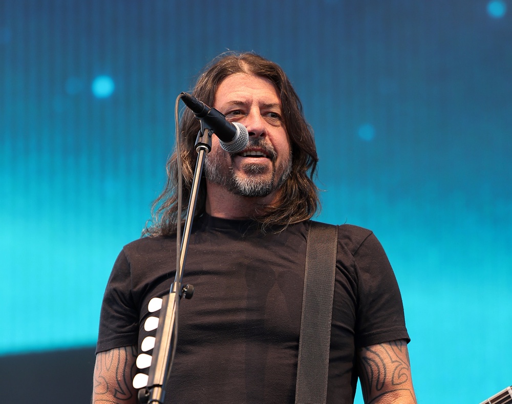 Dave Grohl revealed that he squashed his beef with Courtney Love in 2014 (Getty)