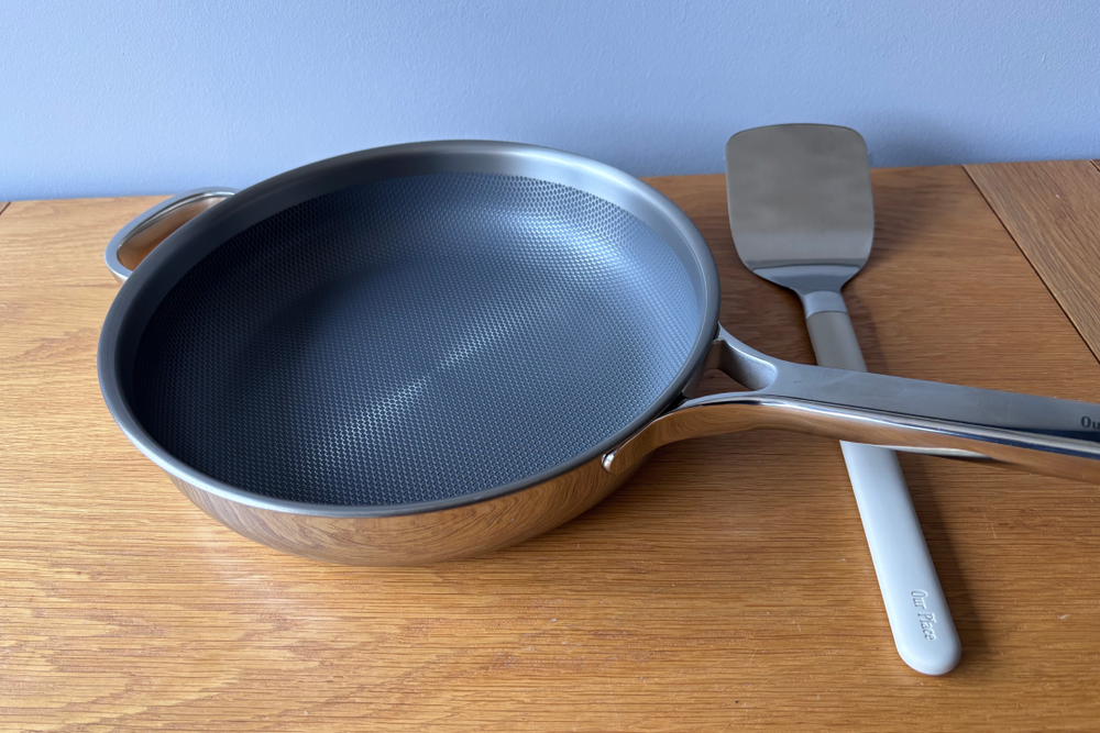 It heats up in seconds and cooks like a dream (Siobhan Grogan/The Independent)