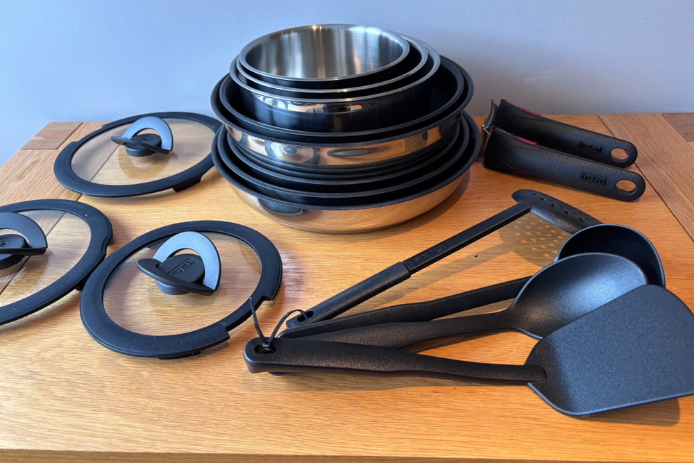 Removable handles make these pans easy to store (Siobhan Grogan/The Independent)