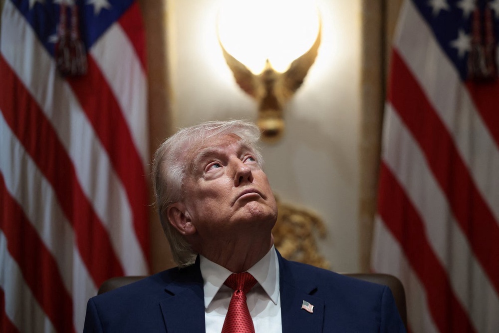 Image from: Gavin Newsom responds after Trump uses Cabinet meeting to call him stupid: Live updates