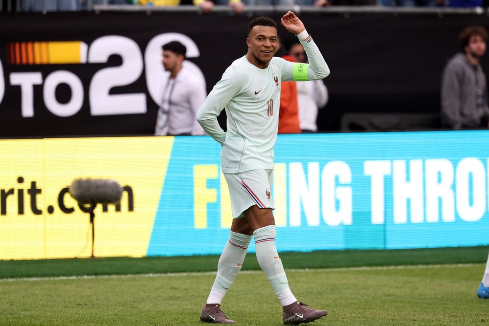 Image from: Brazil vs France LIVE: Les Bleus earn narrow win in enthralling encounter as Mbappe edges closer to all-time scoring record