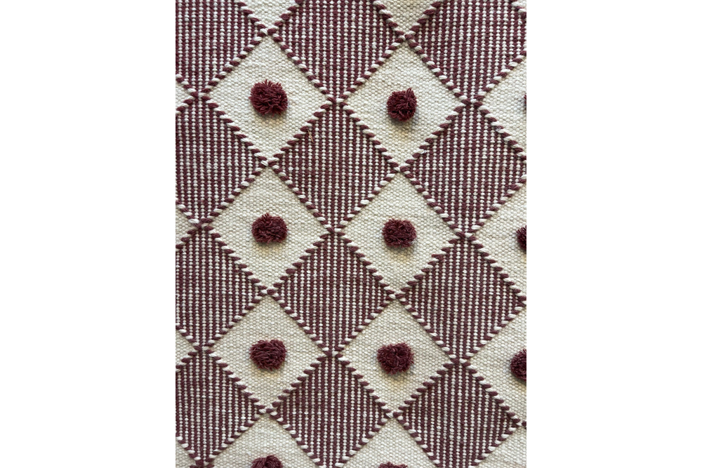 Image from: Best places to buy rugs, according to an interiors expert