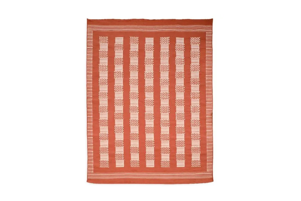 Image from: Best places to buy rugs, according to an interiors expert