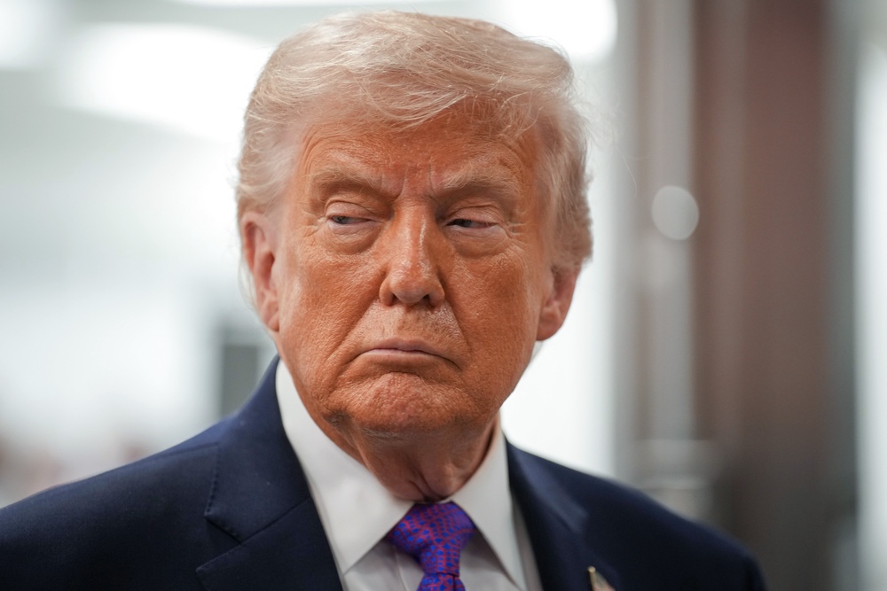 Fox host cuts off Trump’s top economic adviser when he tries to blame ...
