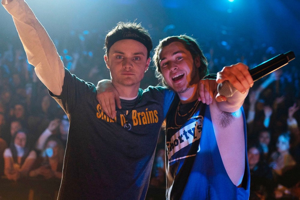 Séamus McLean Ross and Samuel Bottomley in ‘California Schemin’’ (StudioCanal)