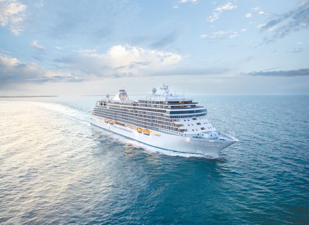 The Regent Seven Seas Grandeur ship hosts just under 750 guests (Regent Seven Seas Cruises)