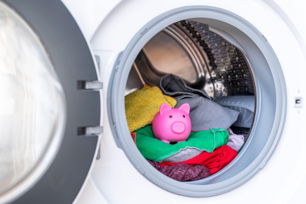 Ditch your tumble dryer and hang your clothes to dry outside to save on your energy bills. (Alamy/PA)