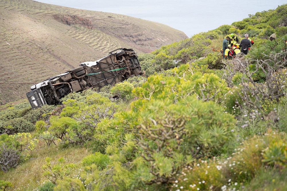 The bus crashed near San Sebastian de La Gomera (Europa Press Canarias/Europa Press via AP) (AP)
