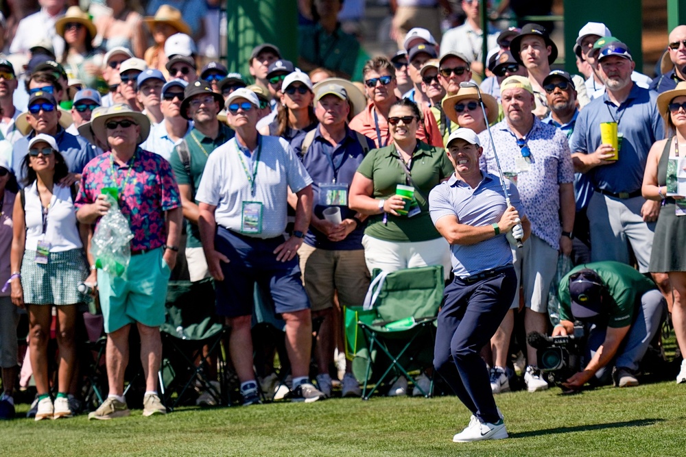 Rory McIlroy leads the way (David J. Phillip/AP) (AP)