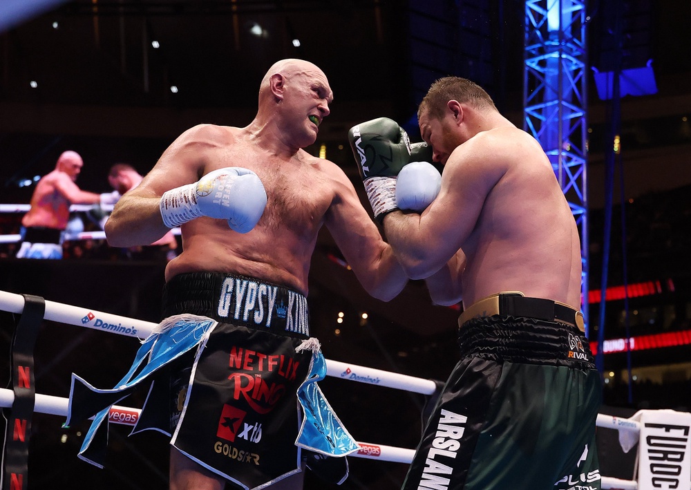Fury looked somewhat close to finishing Makhmudov in the final rounds (Getty)
