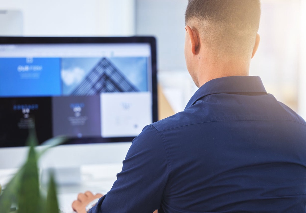 Options for designing a website include doing it yourself, paying an expert or using AI (Getty Images)
