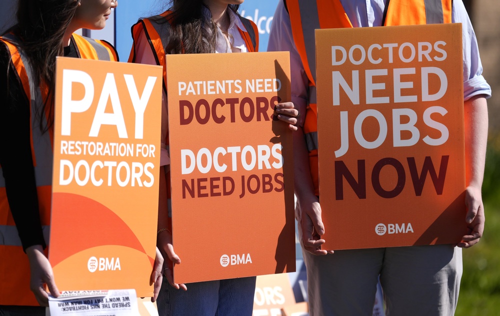 Members of the BMA on the picket line outside John Radcliffe Hospital in Oxford (Andrew Matthews/PA) (PA Wire)