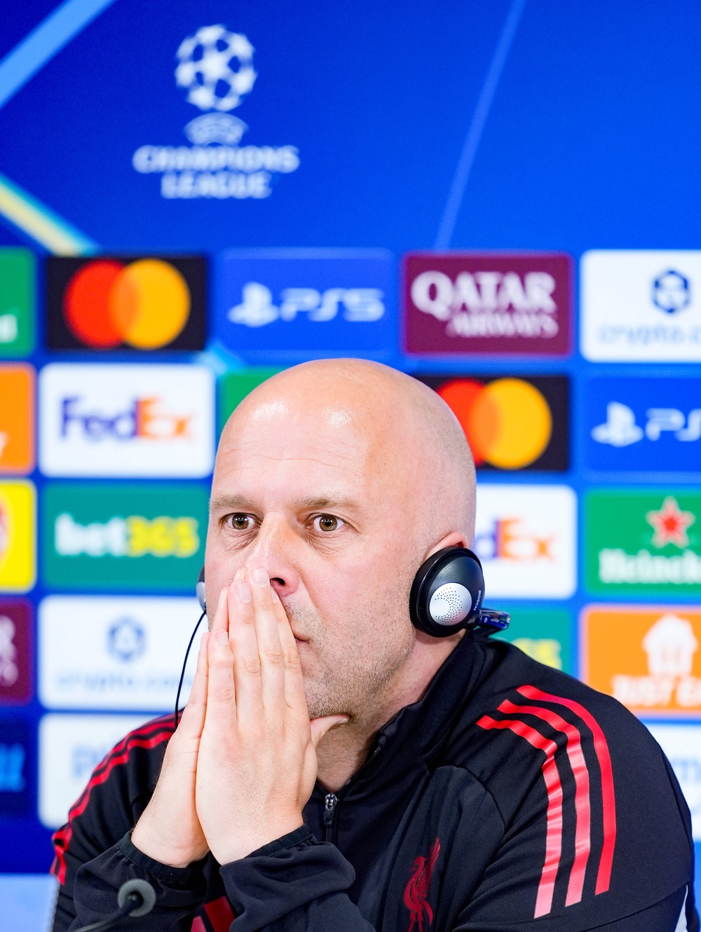 Image from: Liverpool vs PSG LIVE: Brilliant Dembele goal sinks hosts as they hunt historic Champions League comeback