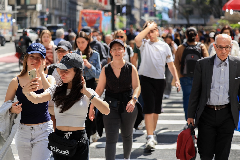 Just a two-minute walk is enough to quickly reduce blood sugar levels, according to researchers (AFP/Getty)