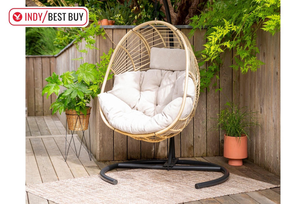 Image from: 8 best hanging egg chairs that are the perfect addition to your patio