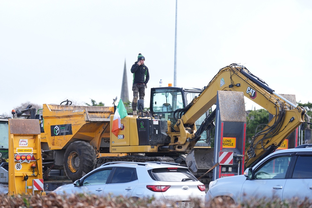 Fuel protesters block the N7 motorway in Rathcoole near Dublin on Sunday (Niall Carson/PA) (PA Wire)
