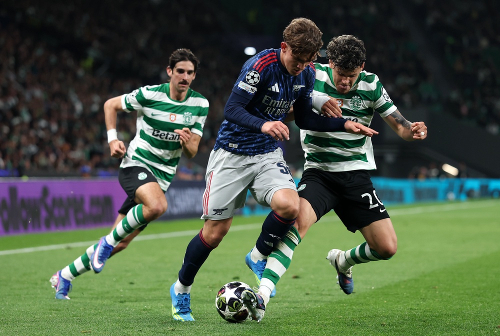 Dowman came off the bench during Arsenal’s first-leg win over Sporting (Getty)