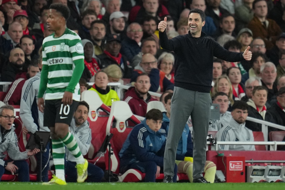 Arsenal drew with Sporting at the Emirates but progressed to the next round (AP)