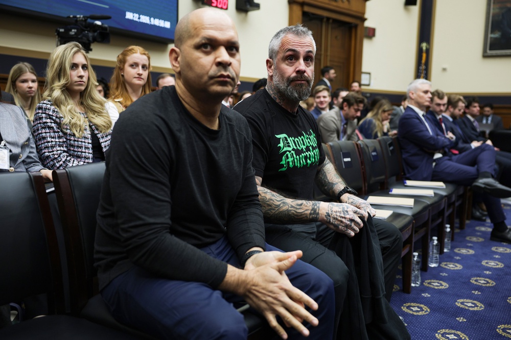 Former U.S. Capitol Sgt. Aquilino Gonell, left, says ‘history will record this betrayal’ after federal prosecutors ask to toss out treason-related cases against members of the Oath Keepers and Proud Boys despite unanimous jury convictions (Getty)