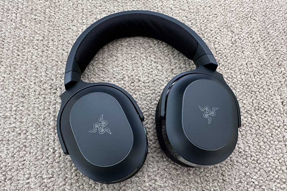 The detachable mic is a game-changer (Jennifer Allen/The Independent)