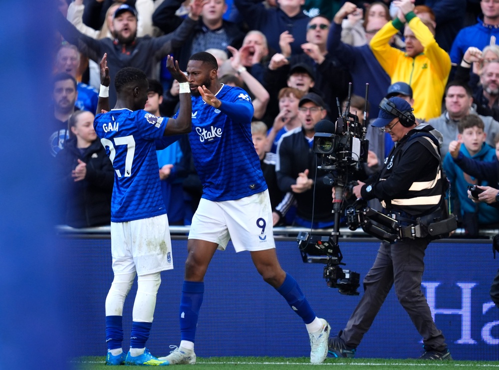 Everton’s Beto (second left) celebrates scoring their side’s first goal (PA)