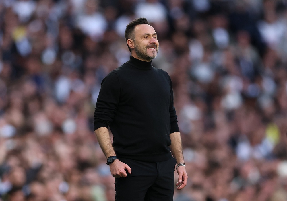 Roberto De Zerbi is still waiting for his first win at Tottenham (Getty)