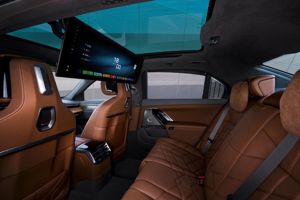 A drop-down 8K Theatre Screen with Dolby Atmos sound features in the back of the new BMW 7 Series (BMW)
