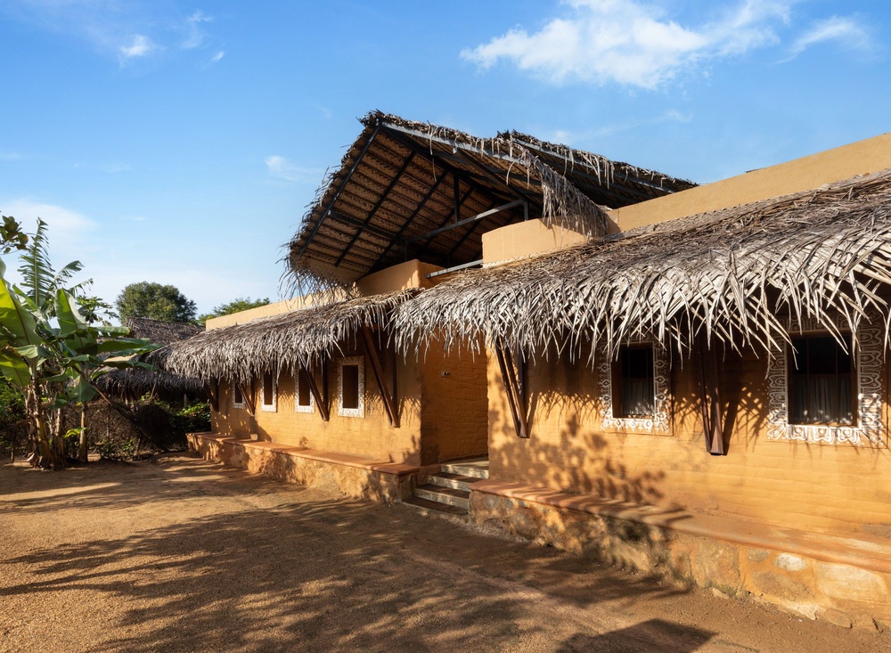 Part of the appeal of the retreat is its simplicity – it is designed to look like a traditional Sri Lankan village (Ayurvie Sigiriya)