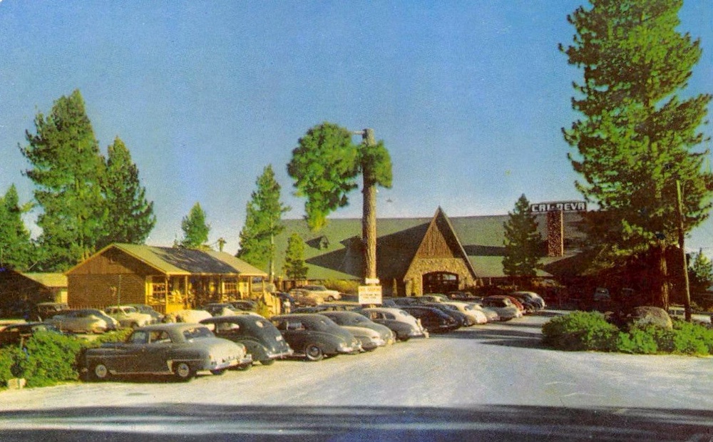 Under Sinatra’s leadership, the Cal Neva turned into an exclusive celebrity playground, adding features like the Celebrity Room, a showroom that hosted performances by the Rat Pack, Judy Garland and Ella Fitzgerald - and where Monroe stayed during the week of her death (Public Domain)