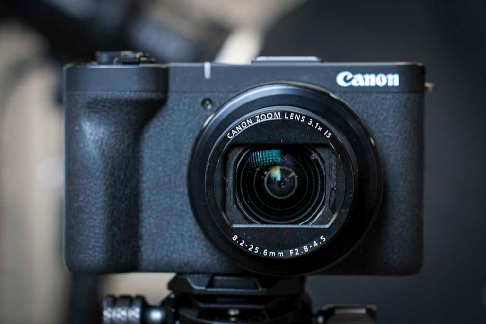 Image from: 7 best compact cameras for vlogging and travel