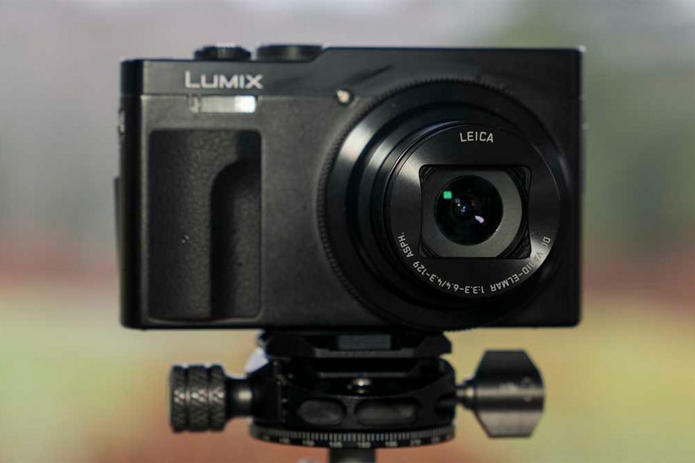 Image from: 7 best compact cameras for vlogging and travel