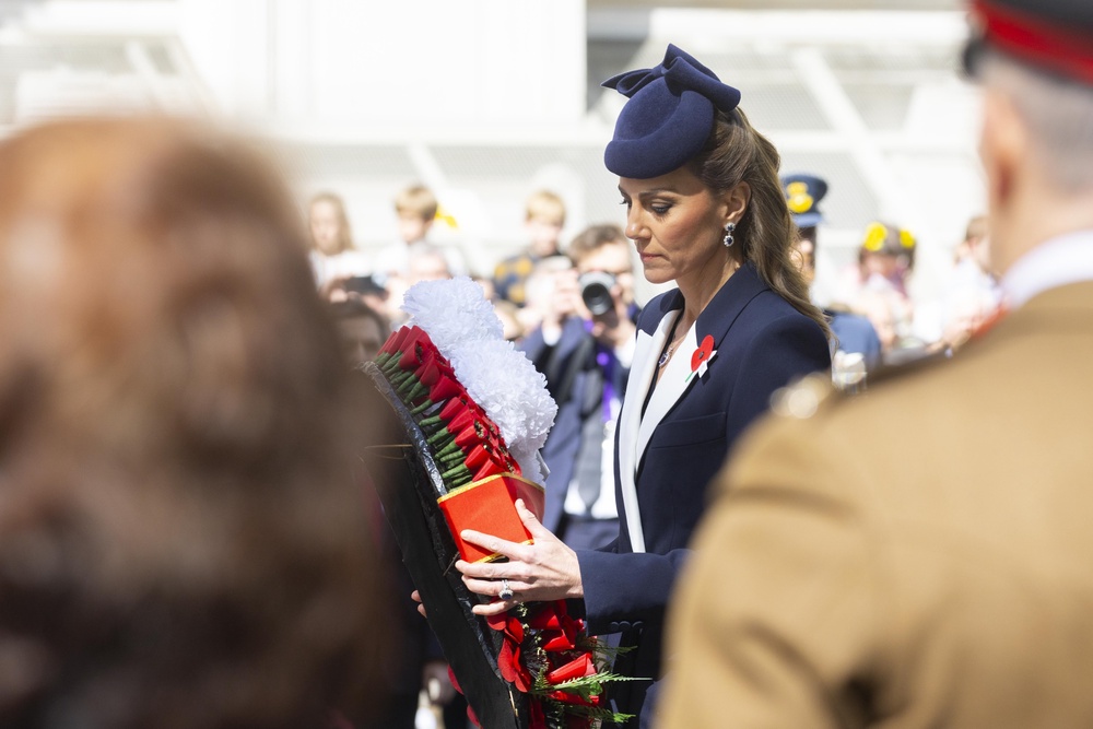 The Princess of Wales holding the wreath (David Parry/PA) (PA Wire)