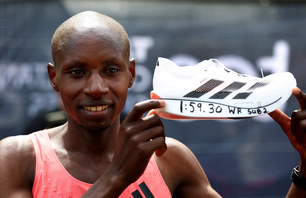  (Reuters)