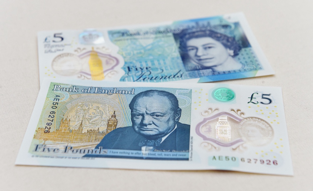 The polymer £5 note featuring Sir Winston Churchill (Joe Giddens/PA) (PA Archive)