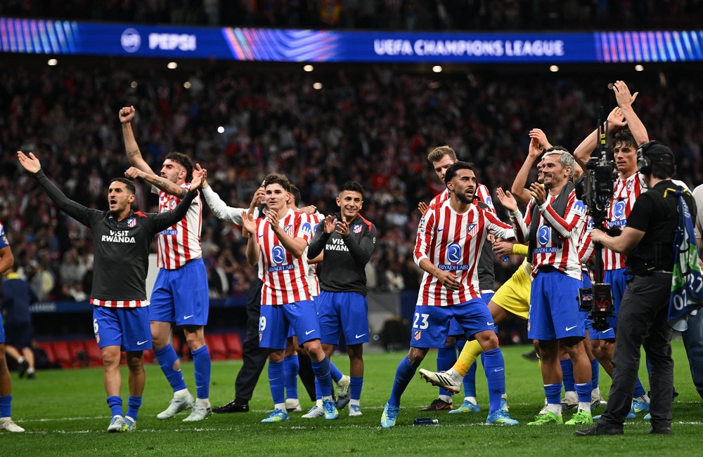 Atletico saw off Barcelona in a dramatic game to make the semi-finals (Getty)